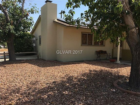3rd image of 2105 Juana Vista St