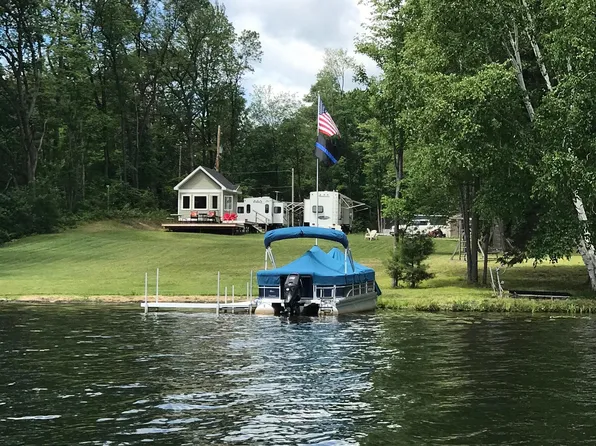 4500 Park Pl, Harrison, MI 48625