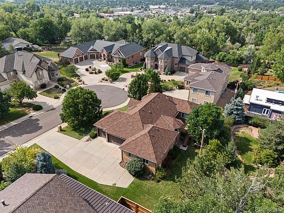2nd image of 3240 Iris Court