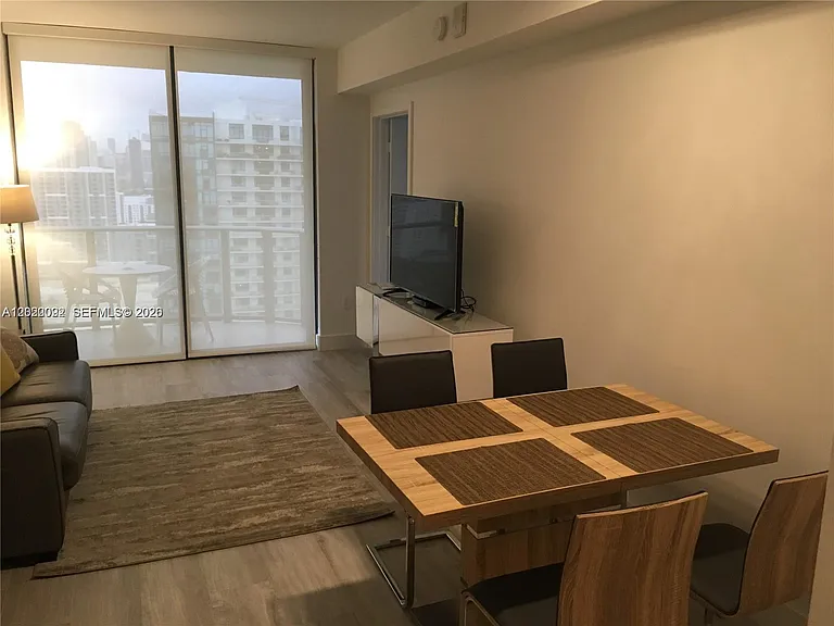 121 NE 34th St #2203 — Photo 8