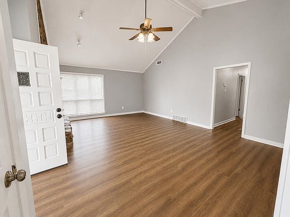 5th image of 7139 Hillshire Dr