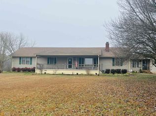 696 Hickory Crossing Rd, Hartwell, GA 30643