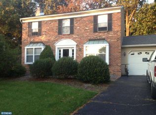 225 Twining Rd, Lansdale, PA 19446