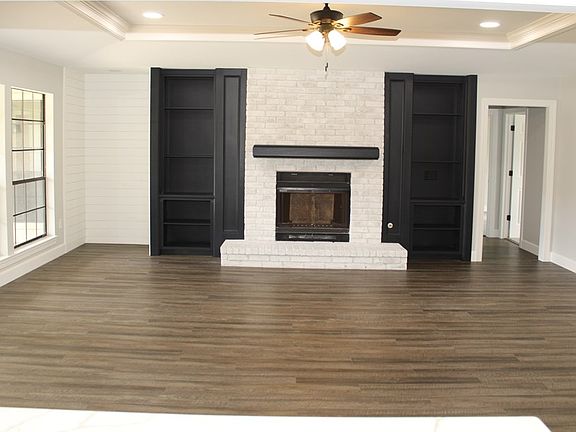 5th image of 3811 Turtle Creek Dr
