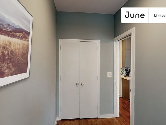 4th image of 1523 York Ave #3-C