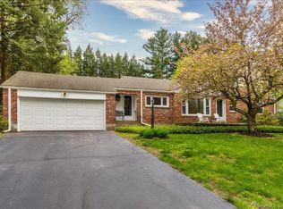 7 Still Rd, West Hartford, CT 06117