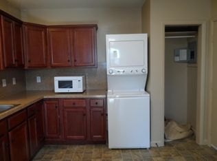 3121 Mount Joy Rd #D, Florin, PA 17552