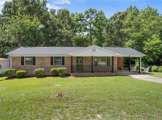 870 Bedrock Dr, Fayetteville, NC 28303