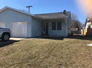 1803 Scarbrough Rd, Springfield, IL 62702