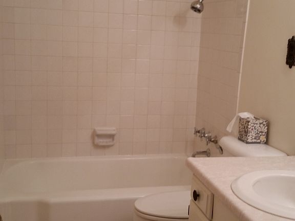 2nd bathroom