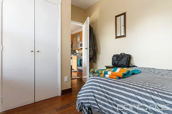 Rented by Point NYC | media 20