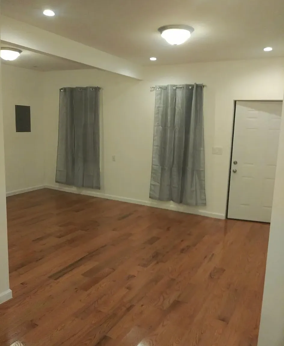 2 bed, 1100 sqft, $1,400 — Photo 1