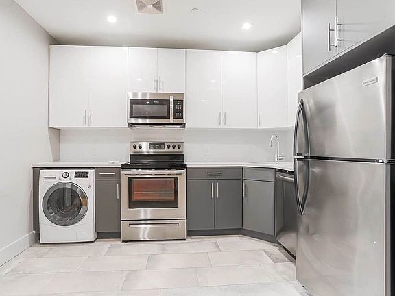3rd image of 2807 Snyder Ave #4A