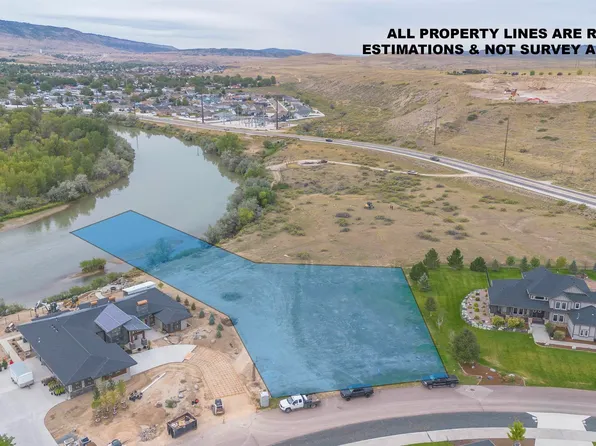 6109 River Park Dr, Casper, WY 82604