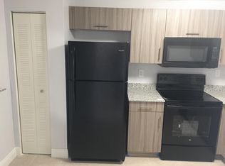 2011 NW 55th Ave APT 104, Fort Lauderdale, FL 33313