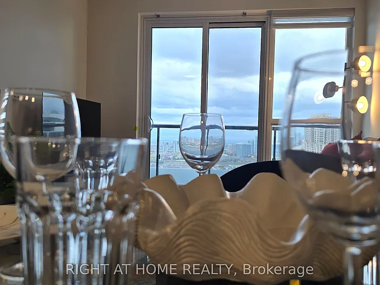 15 Watergarden Dr #2302 — Photo 20