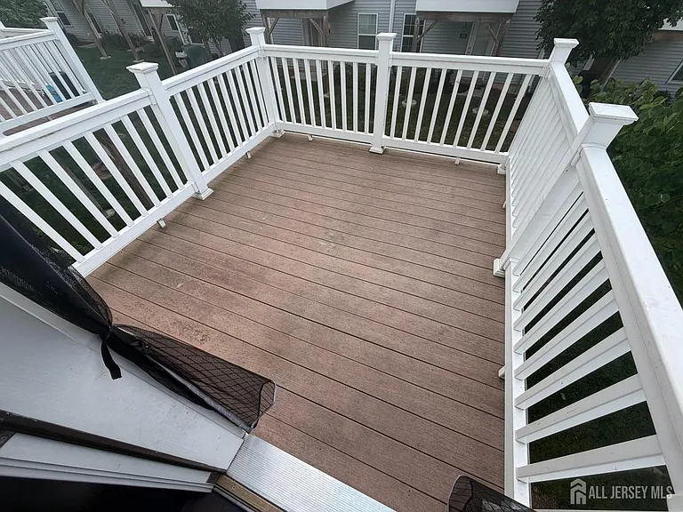 504 Keenland Ct — Photo 10