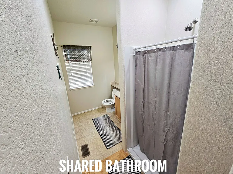 2060 Dewhirst Dr #2 — Photo 7