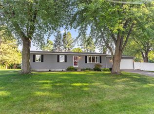 3671 Twilight Ln, Lansing, MI 48906
