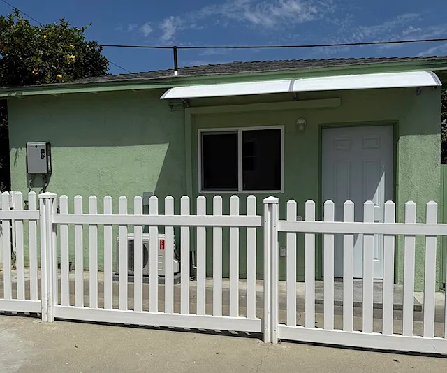 12309 S Volunteer Ave