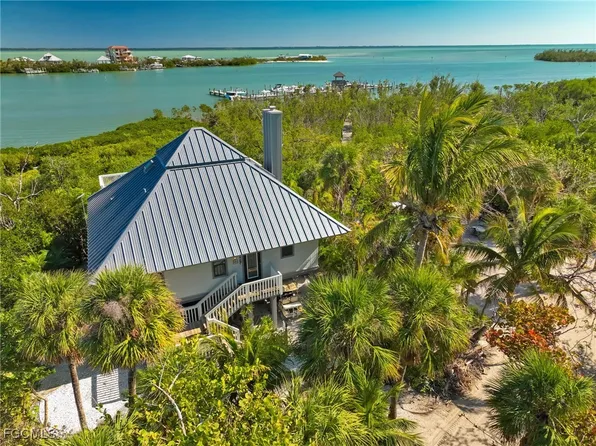 4490 Harbor Bend Dr, Upper Captiva, FL 33924