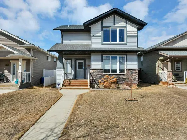 394 SE Teasdale Dr, Red Deer, AB T4P 0P8