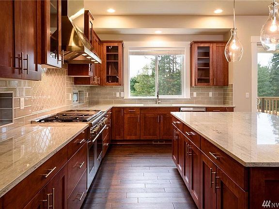 2nd image of 2203 244th Ave SE