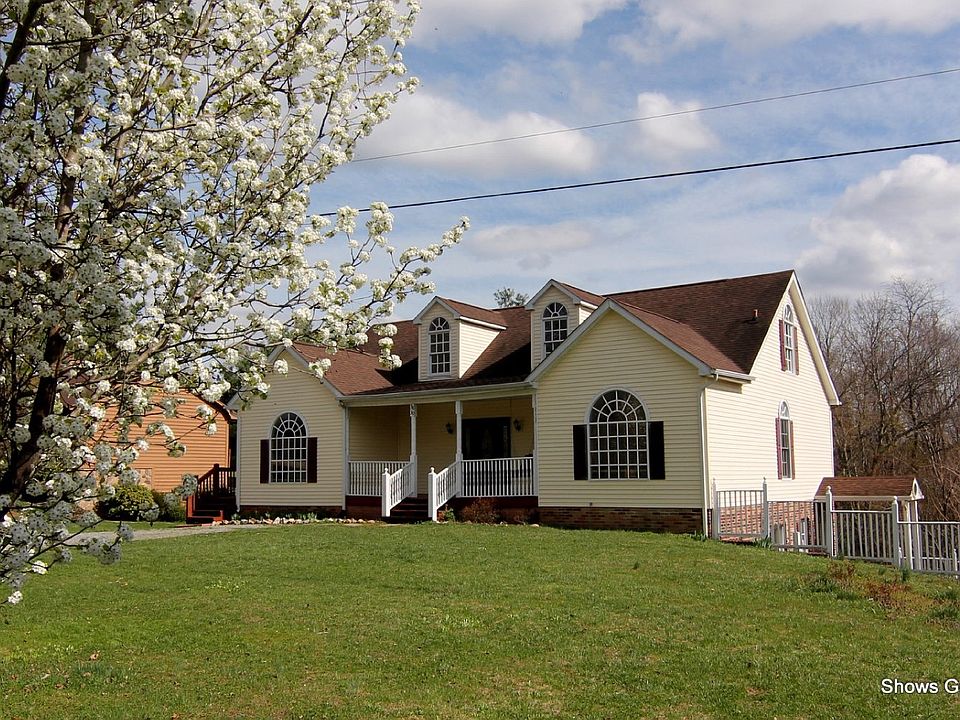 For Sale: 3830 Green Level RD, Rocky Mount, Virginia 24151