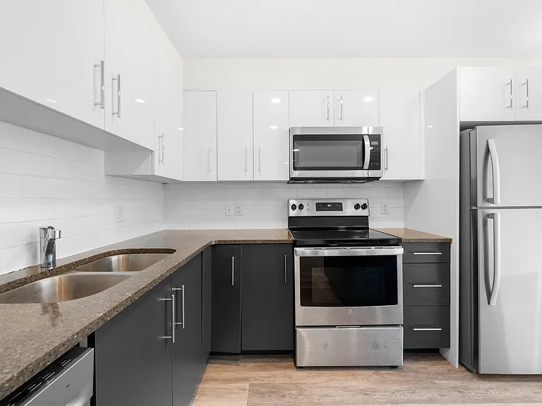 72 Primrose St #201 — Photo 11
