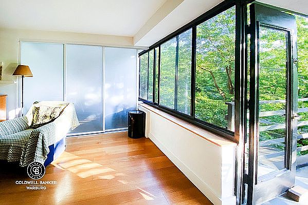 1st image of 372 Central Park W APT 4X