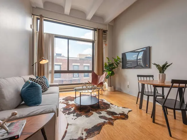 12 Stoneholm St, Boston, MA