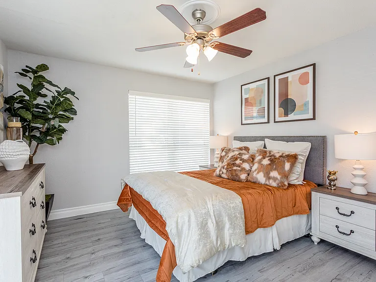 Casa Verde Apartments — Photo 24