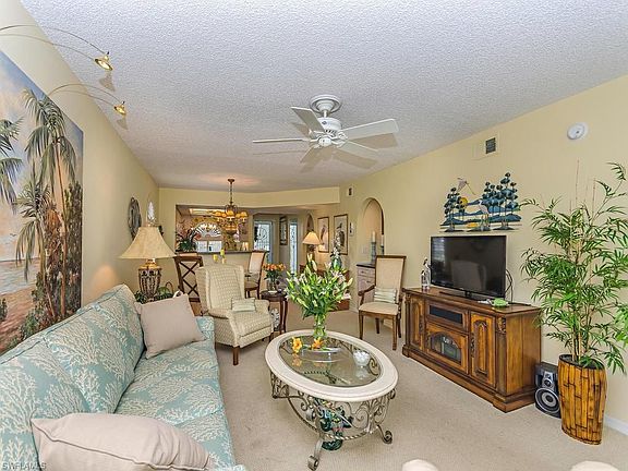 2nd image of 256 Deerwood Cir APT 5