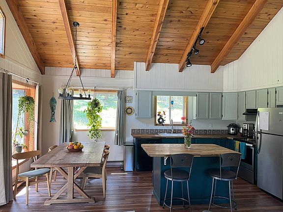Kitchen and dining room.