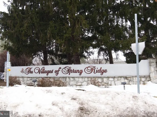 103 Hawthorne Ct, Wyomissing, PA 19610