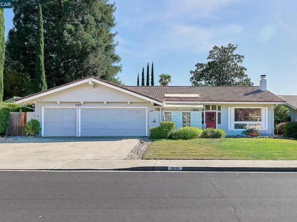 2626 Dapplegray Ln, Walnut Creek, CA 94596