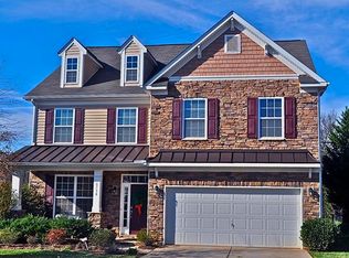 8738 Brideswell Ln, Charlotte, NC 28278