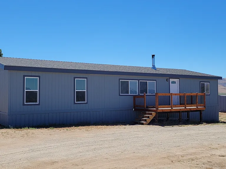 93424 Highway 70 — Photo 5