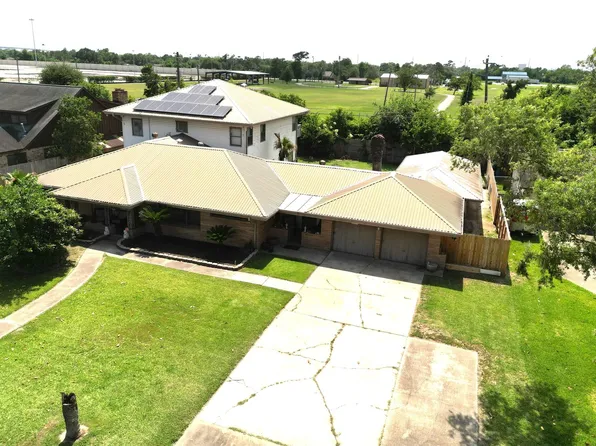 1611 Leggett Dr, Galena Park, TX 77547