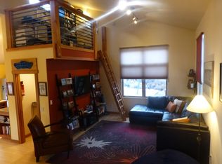 101 Sunnis Way, Mammoth Lakes, CA 93546