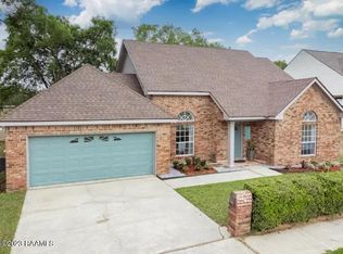 204 Student Ln, Lafayette, LA 70508
