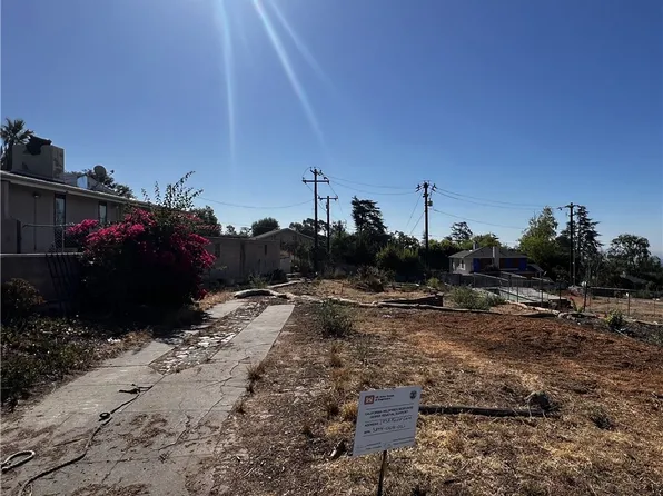 2938 Maiden Ln, Altadena, CA 91001