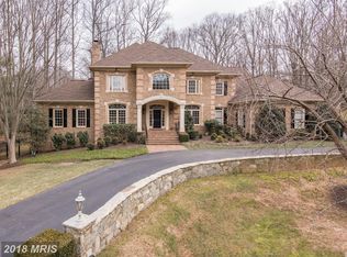 9309 Morison Ln, Great Falls, VA 22066