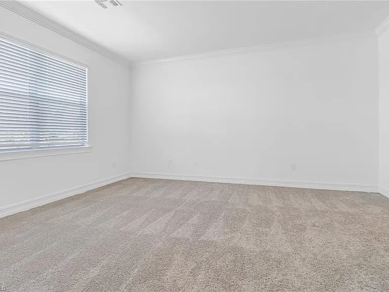 317 Spiaggio Ct — Photo 18