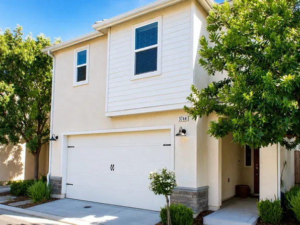 3744 Magnificent Way, Clovis, CA 93619