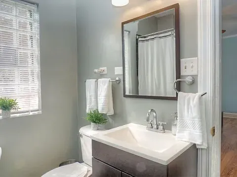 Bathroom #1