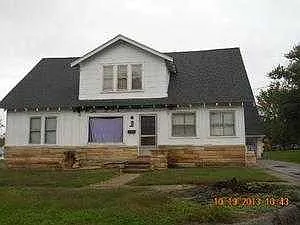 524 W Johnson St photo 1