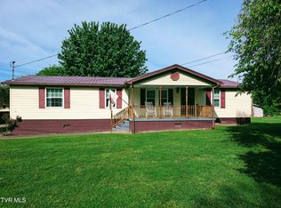 1910 Dc Caney Ridge Rd, Clintwood, VA 24228