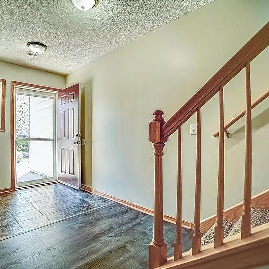 3505 Abercrombie Ln — Photo 11