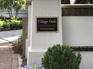 1066 Village Oaks Ln, Saint Simons Island, GA 31522